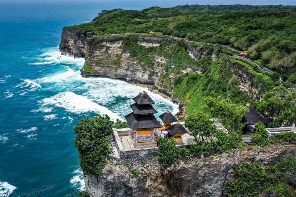 Pura-Uluwatu-Bali (1)
