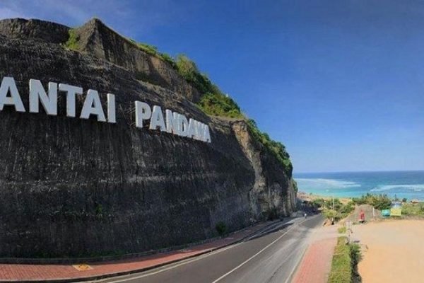 pantai-pandawa-di-bali-memadukan-budaya-dan-eksotisnya-pantai